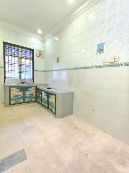 1-storey Terraced House for Sale in Taman Nusa Bestari (Iskandar Puteri (Nusajaya)) - Serene Low - Kitchen - PropertyGuru.com.my