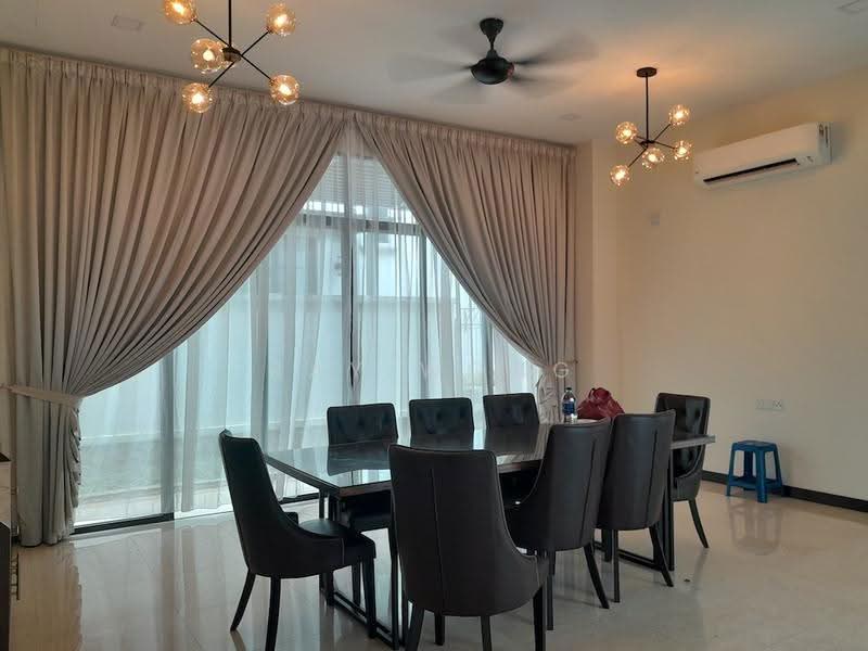 Bungalow House untuk Disewa di Puchong (Selangor) - Ray Wong - Dining Room - PropertyGuru.com.my
