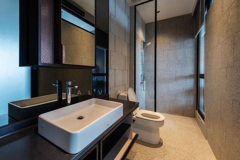 Service Residence for Rent at Scarletz Suites @ KL City Centre - Alvin Ng - Bathroom - PropertyGuru.com.my