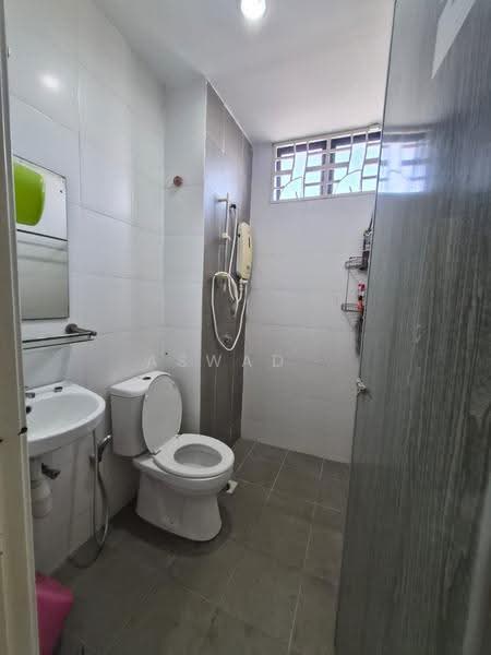 1-storey Terraced House for Sale in Bertam Perdana (Kepala Batas) - Aswad . - Bathroom - PropertyGuru.com.my