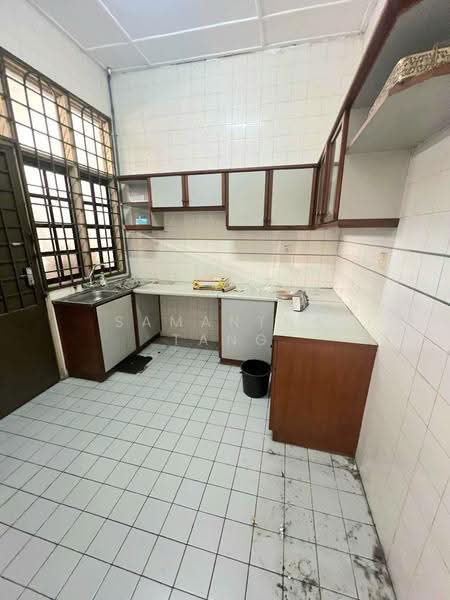 1-storey Terraced House for Rent in Taman Molek (Johor Bahru) - Samantha Tang - PropertyGuru.com.my