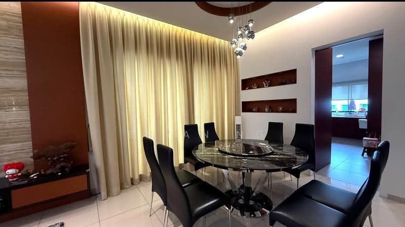 Rumah Teres 3-Tingkat untuk Dijual di Jade Hills (Kajang) - Bryan Ng - Dining Room - PropertyGuru.com.my