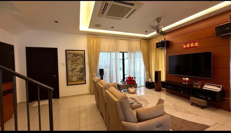 Rumah Teres 3-Tingkat untuk Dijual di Jade Hills (Kajang) - Bryan Ng - Living Room - PropertyGuru.com.my