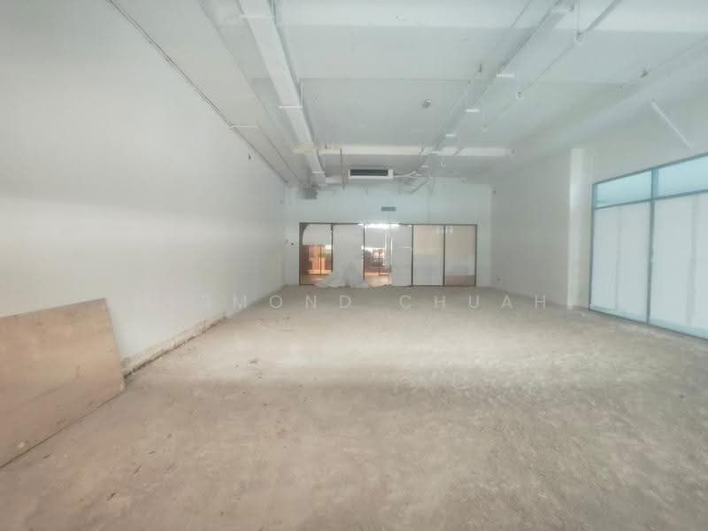 Shop for Rent in Bayan Lepas (Penang) - Desmond Chuah - Interior - PropertyGuru.com.my