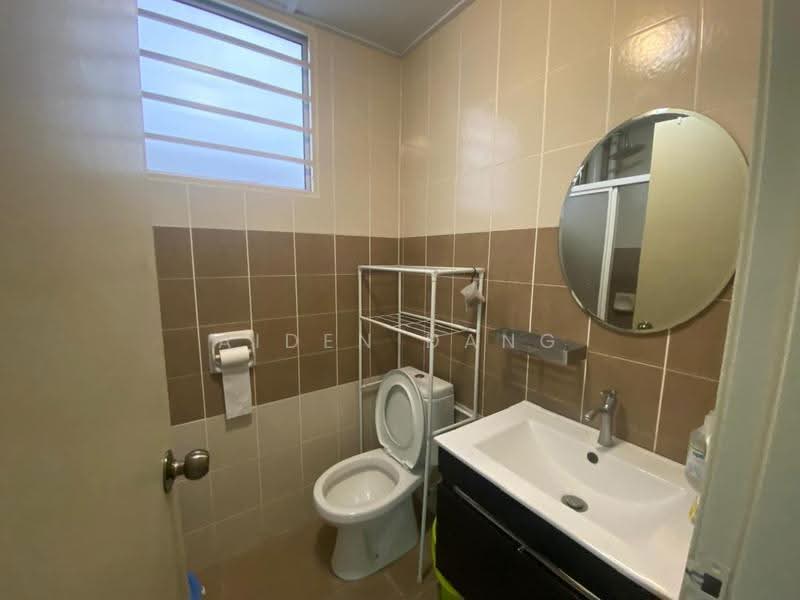 Pangsapuri untuk Dijual di Goodview Heights - Aiden Dang - Bathroom - PropertyGuru.com.my