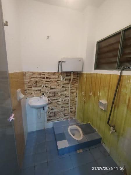 Rumah Teres 2-Tingkat untuk Dijual di Bandar Bukit Tinggi 2 (Klang) - Yogesvaran Poovan - Bathroom - PropertyGuru.com.my