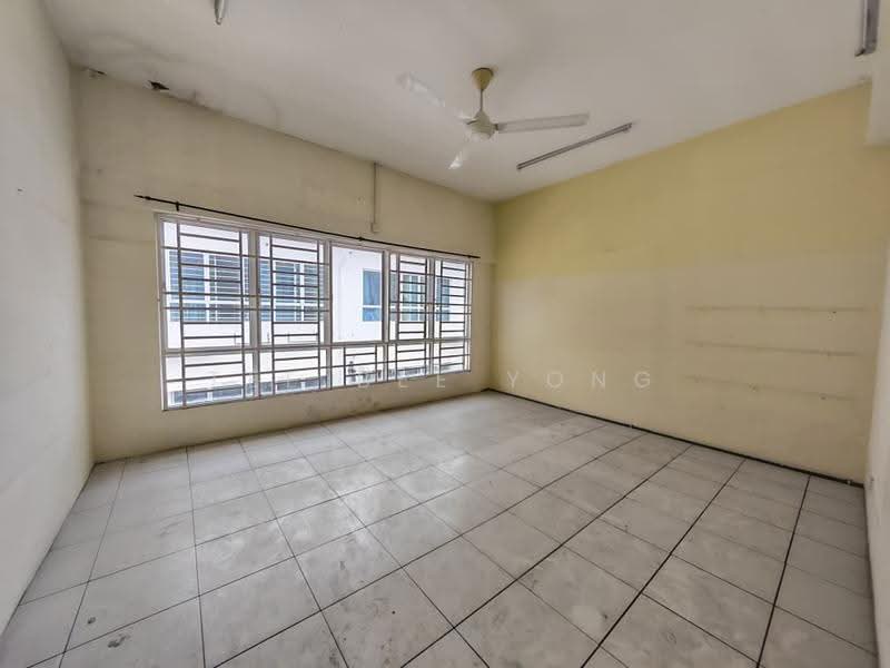 Shop for Rent in Puchong (Selangor) - Tee Bee Yong - Interior - PropertyGuru.com.my