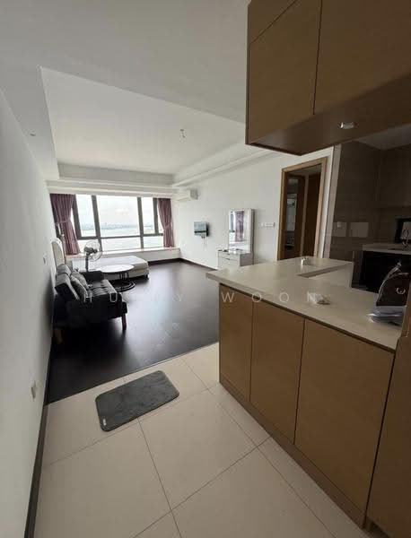 Kondominium untuk Dijual di R&F Princess Cove Phase 2-Seine Region - Huily Woon - Living Room - PropertyGuru.com.my
