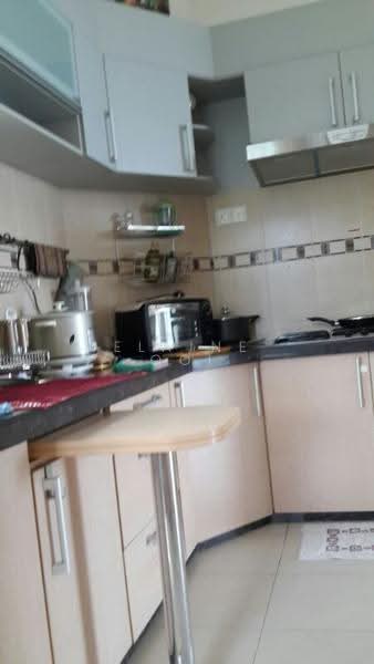 Kondominium untuk Dijual di Desa Airmas Condominium - Elaine Ooi - Kitchen - PropertyGuru.com.my