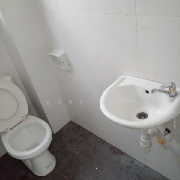 Rumah Kluster untuk Disewa di Bandar Puncak Alam (Puncak Alam) - Abby Woo - Bathroom - PropertyGuru.com.my