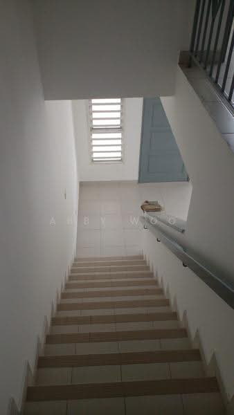 Rumah Kluster untuk Disewa di Bandar Puncak Alam (Puncak Alam) - Abby Woo - Corridor - PropertyGuru.com.my