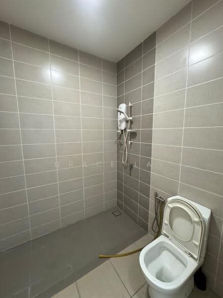 Rumah Teres untuk Disewa di Bandar Tropicana Aman (Telok Panglima Garang) - Grace Lai - Bathroom - PropertyGuru.com.my