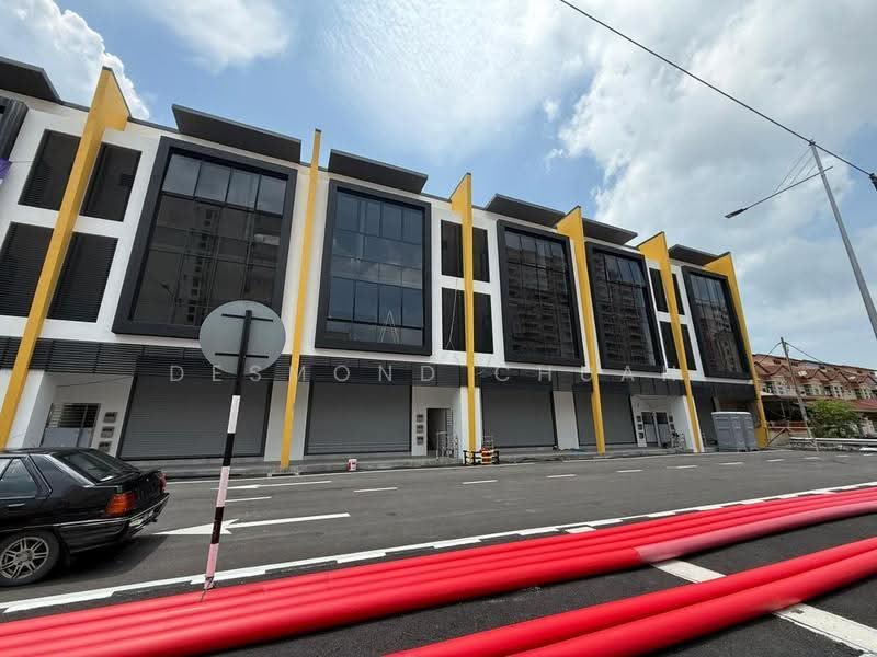 Shop for Rent in Bukit Jambul (Penang) - Desmond Chuah - Exterior - PropertyGuru.com.my