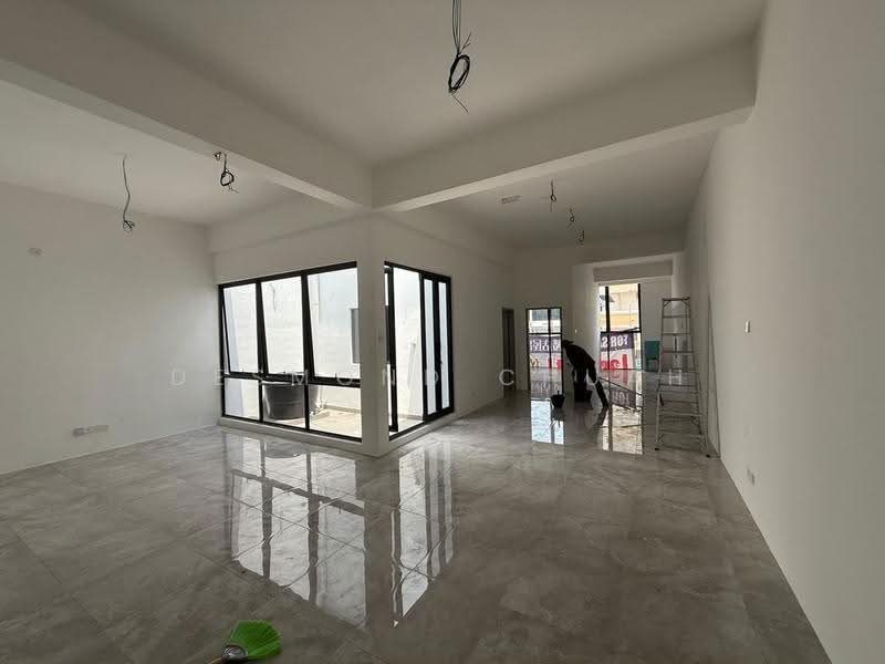 Shop for Rent in Bukit Jambul (Penang) - Desmond Chuah - Interior - PropertyGuru.com.my
