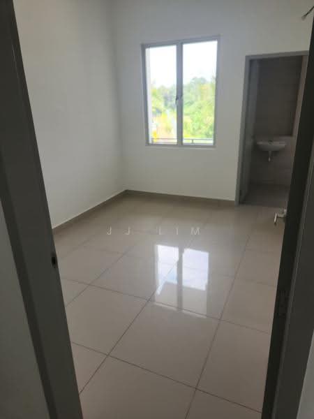 Rumah Teres 2-Tingkat untuk Disewa di Seksyen U17 (Shah Alam) - JJ Lim - Interior - PropertyGuru.com.my