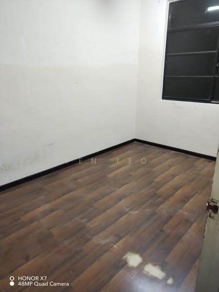 2-storey Terraced House for Sale in Taman Pekaka (Sungai Dua) - Pen Teo - Interior - PropertyGuru.com.my