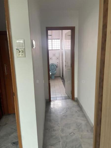 2.5-storey Terraced House for Sale in Taman Sri Bintang (Kepong) - Chris Choo - Corridor - PropertyGuru.com.my