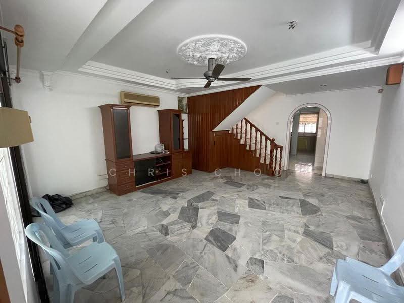 2.5-storey Terraced House for Sale in Taman Sri Bintang (Kepong) - Chris Choo - Living Room - PropertyGuru.com.my