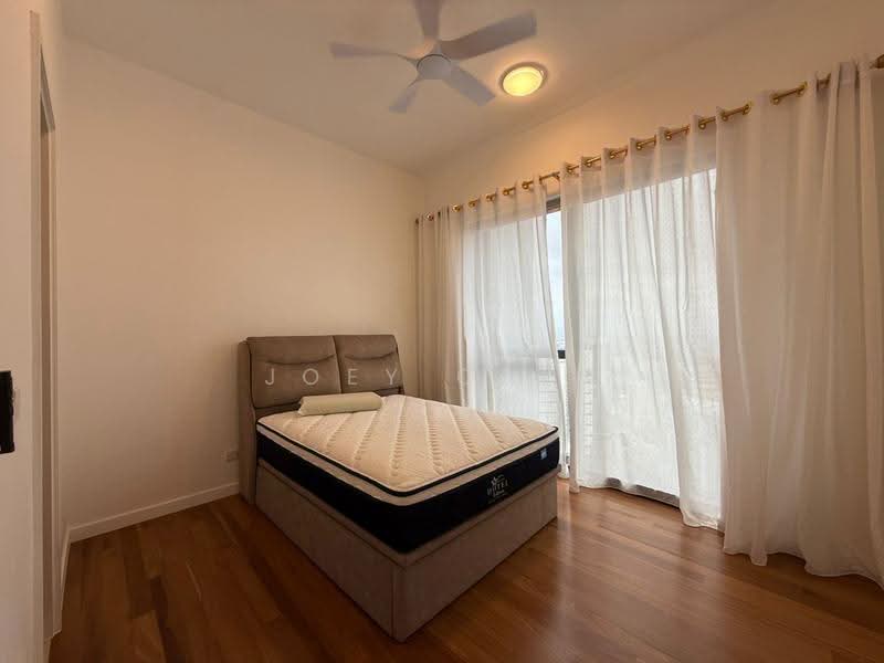 Kediaman Servis untuk Disewa di The Astaka @ 1 Bukit Senyum - Joey Chin - Bedroom - PropertyGuru.com.my