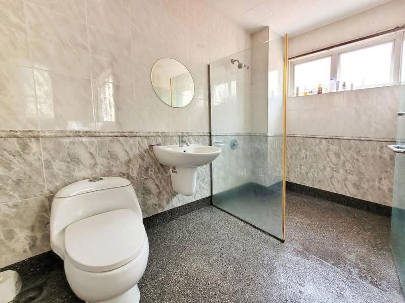 Semi-Detached House for Sale in Damansara Legenda (Petaling Jaya) - Adzura Zamedin - Bathroom - PropertyGuru.com.my