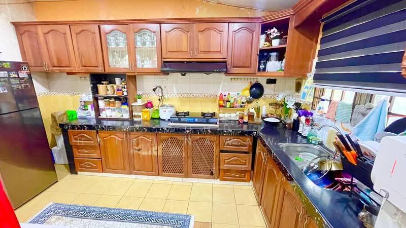 Rumah Teres untuk Dijual di Taman Desa Karunmas (Balakong) - Muhd Khairulnawawi Kamaruddin - Kitchen - PropertyGuru.com.my