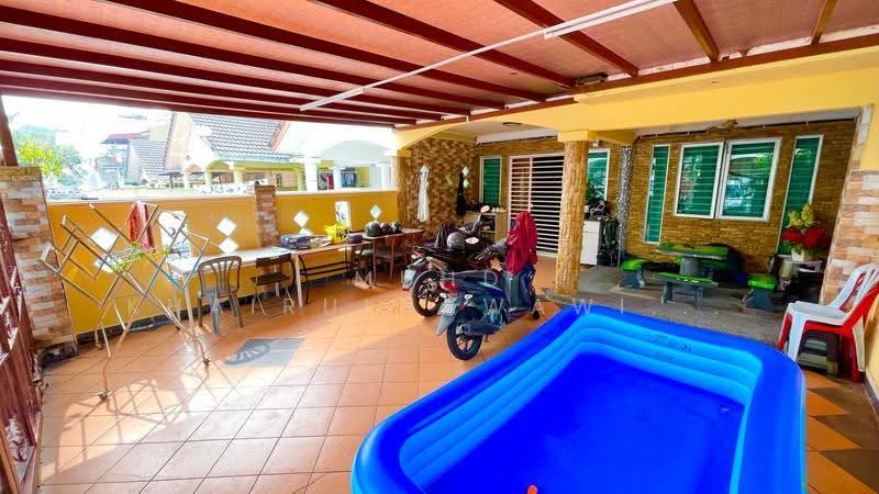 Rumah Teres untuk Dijual di Taman Desa Karunmas (Balakong) - Muhd Khairulnawawi Kamaruddin - Exterior - PropertyGuru.com.my