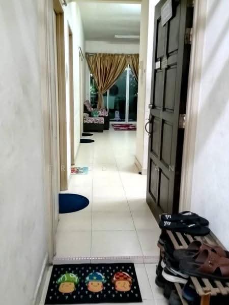 Pangsapuri untuk Dijual di Saujana Damai - Freddy Tan - Corridor - PropertyGuru.com.my