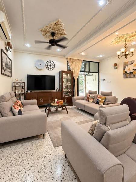 2-storey Terraced House for Sale in Kampung Pantai Jerjak (Gelugor) - Eugene Tung - Living Room - PropertyGuru.com.my