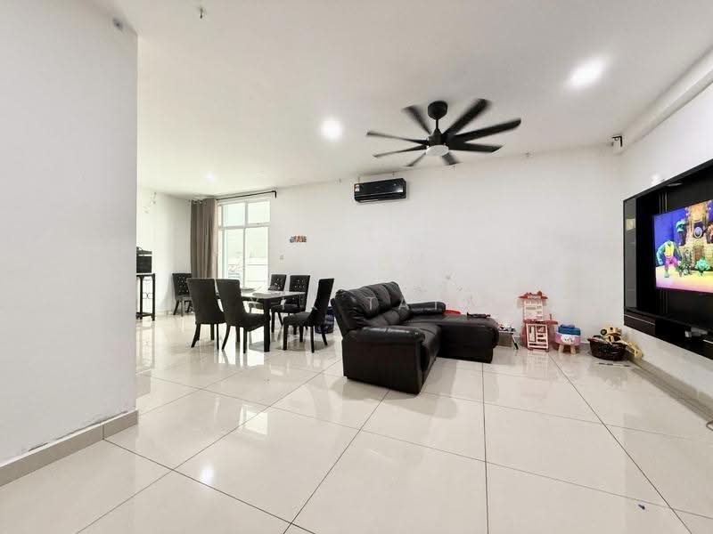 Cluster House for Sale in Skudai (Johor) - Yik Tat - PropertyGuru.com.my