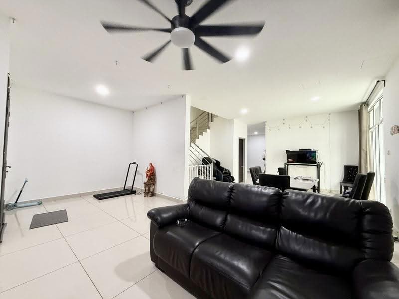 Cluster House for Sale in Skudai (Johor) - Yik Tat - PropertyGuru.com.my