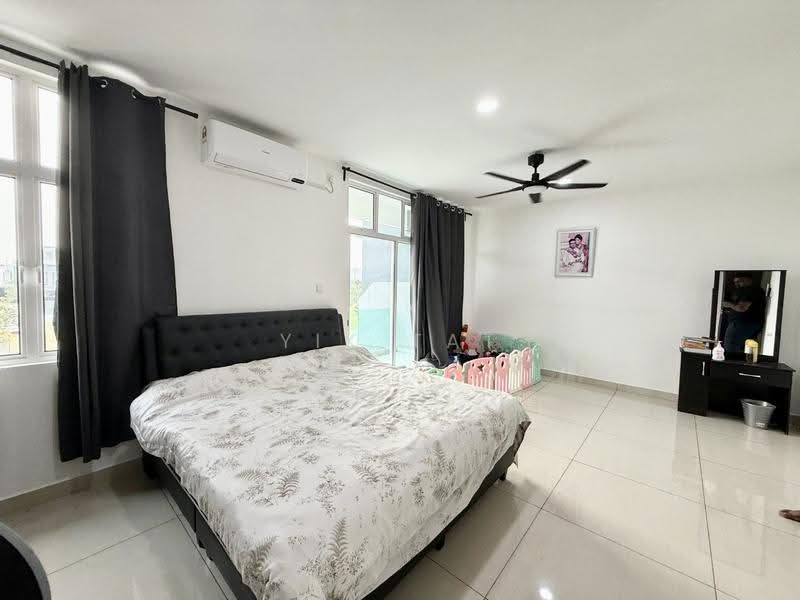 Cluster House for Sale in Skudai (Johor) - Yik Tat - PropertyGuru.com.my