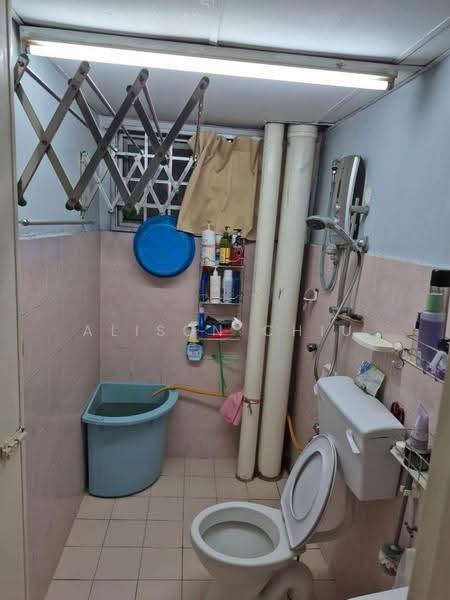 Kondominium untuk Dijual di Idaman Sutera - Alison Chiu - Bathroom - PropertyGuru.com.my