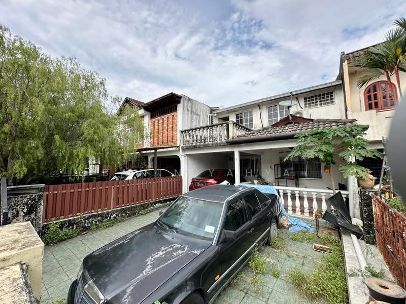 2-storey Terraced House for Sale in Kelana Jaya (Petaling Jaya) - Banin Yahya - PropertyGuru.com.my