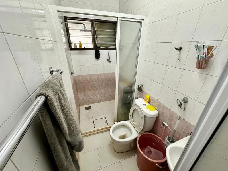 2-storey Terraced House for Sale in Kelana Jaya (Petaling Jaya) - Banin Yahya - PropertyGuru.com.my