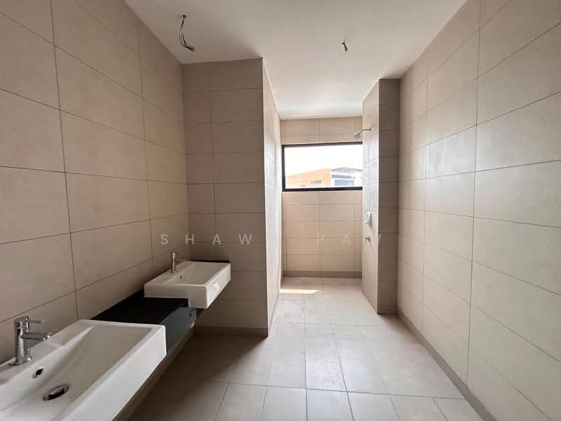Rumah Teres 2.5-Tingkat untuk Dijual di TTDI Grove (Kajang) - Shawn Paw - Bathroom - PropertyGuru.com.my