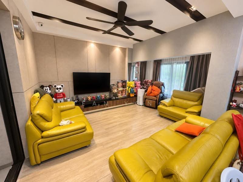 Rumah Teres 2.5-Tingkat untuk Dijual di Sungai Buloh (Selangor) - Sean Yong - Living Room - PropertyGuru.com.my