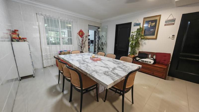 3-storey Terraced House for Sale in Penampang (Sabah) - Abby Tan - Dining Room - PropertyGuru.com.my