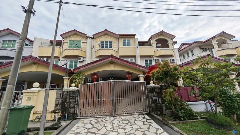 3-storey Terraced House for Sale in Penampang (Sabah) - Abby Tan - Exterior - PropertyGuru.com.my
