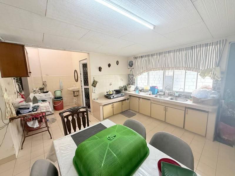 Rumah Teres 1-Tingkat untuk Dijual di Taman Pandan Jaya (Ampang) - Prem Kumar - Kitchen - PropertyGuru.com.my