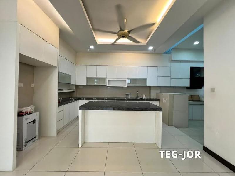 Rumah Berkembar untuk Dijual di Setia Eco Park (Setia Alam) - Yongsen Lim - Kitchen - PropertyGuru.com.my