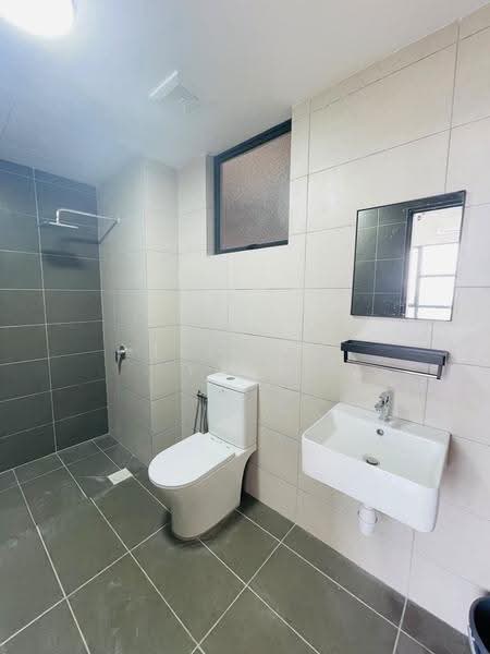 Condominium for Rent at The Jalil (Bayu Jalil) - Tee Bee Yong - Bathroom - PropertyGuru.com.my