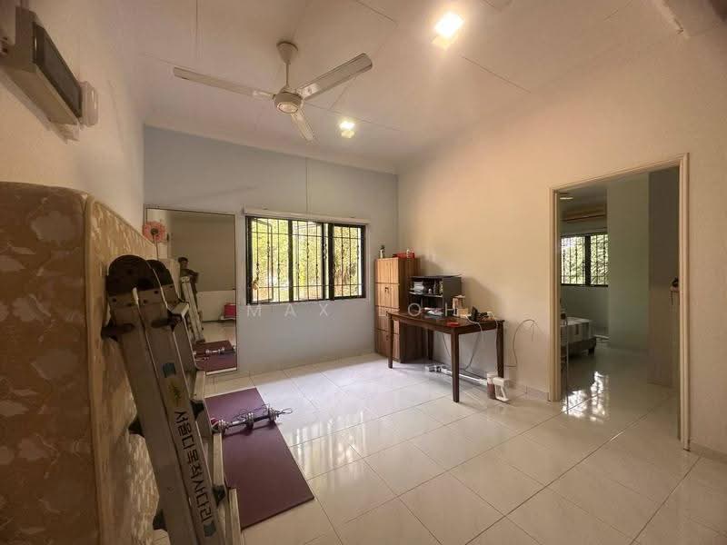Rumah Teres 2-Tingkat untuk Dijual di Bandar Baru Permas Jaya (Permas Jaya) - Max Loh - Interior - PropertyGuru.com.my