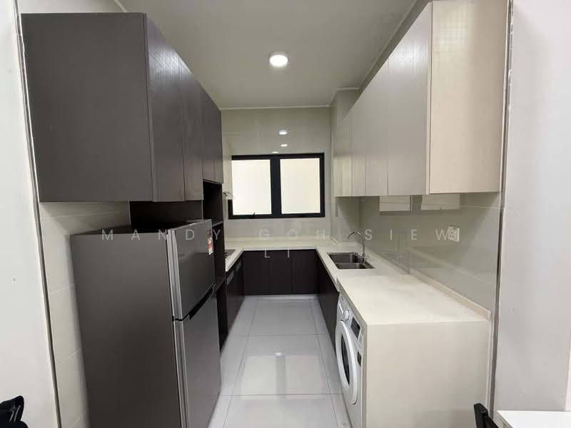 Condominium for Rent at Amberside @ Country Garden Danga Bay - Mandy Goh Siew Li - Kitchen - PropertyGuru.com.my