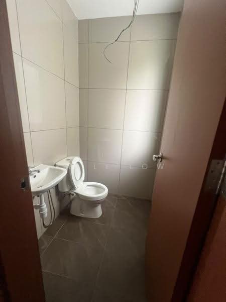 4-storey Terraced House for Sale in Damansara Perdana (Selangor) - Belle Low - Bathroom - PropertyGuru.com.my