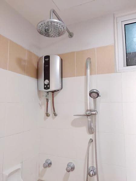 Kondominium untuk Dijual di D'Piazza - Vincent Ooi - Bathroom - PropertyGuru.com.my