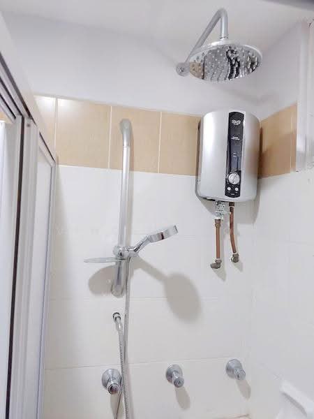 Kondominium untuk Dijual di D'Piazza - Vincent Ooi - Bathroom - PropertyGuru.com.my