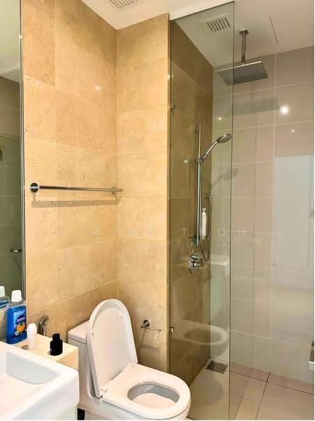 Kediaman Servis untuk Dijual di M City - Elaine Teoh - Bathroom - PropertyGuru.com.my