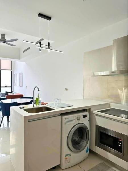 Kediaman Servis untuk Dijual di M City - Elaine Teoh - Kitchen - PropertyGuru.com.my