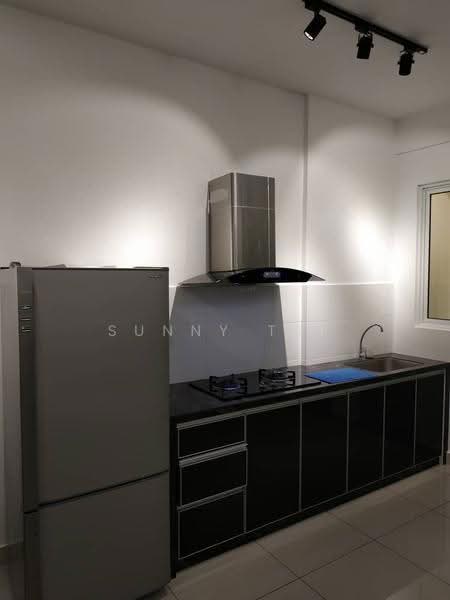 Condominium for Rent at Tropicana Bay Residences - Sunny Tse - Kitchen - PropertyGuru.com.my