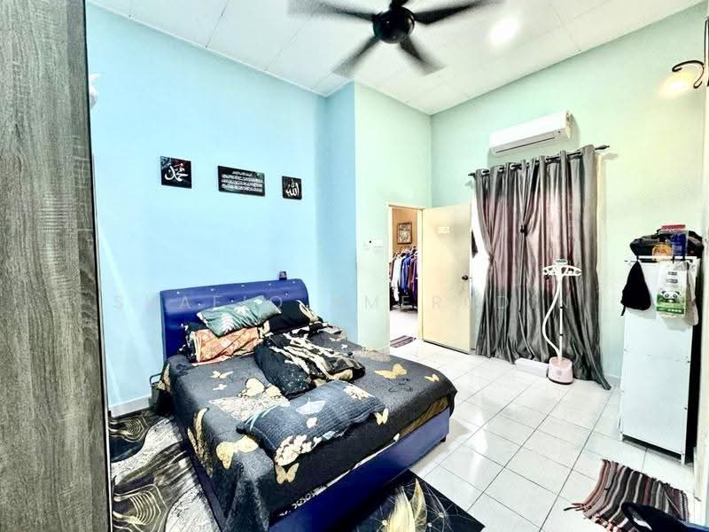 2.5-storey Terraced House for Sale in Ukay Perdana (Ulu Kelang) - Shafiq Amerudin - Bedroom - PropertyGuru.com.my